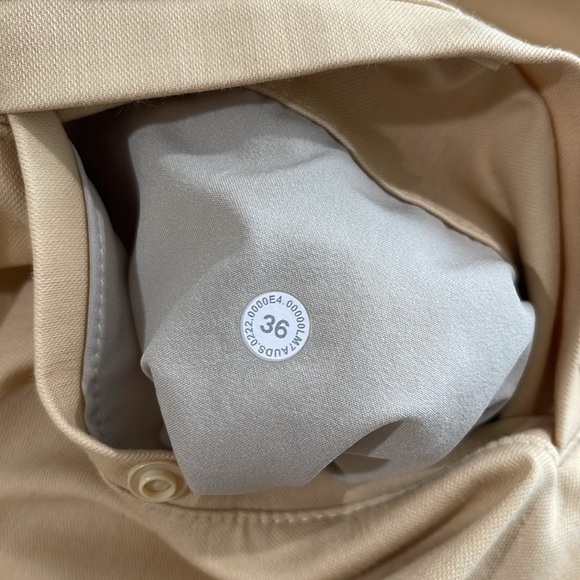 Lululemon Men’s Commission Classic-Fit Short 7" Oxford Prosecco / White Size 36 - Picture 11 of 13